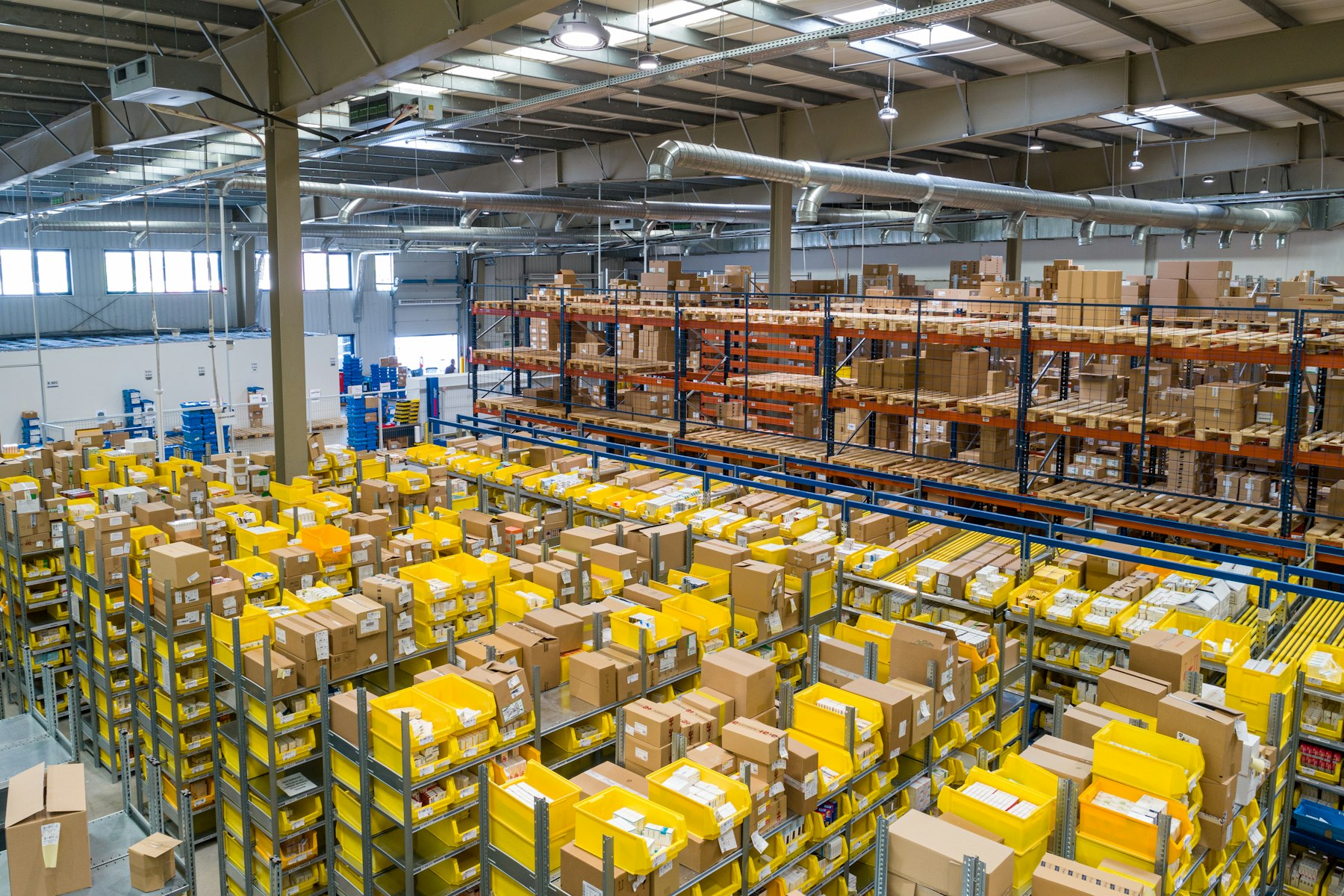Global warehouse and sourcing inventory